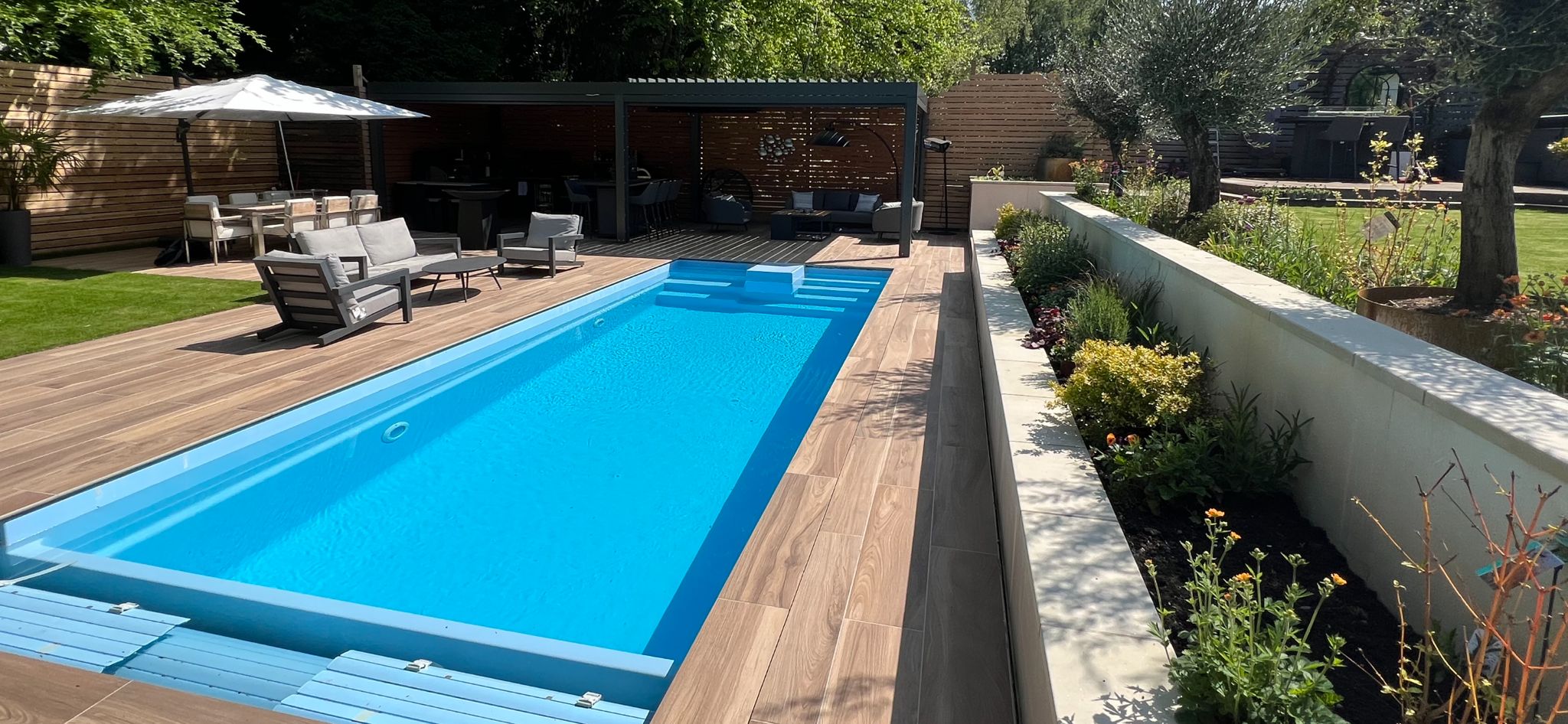 Essential Fibreglass Pool Accessories